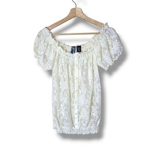 Weavers Sheer Lace Peasant Top Size Medium
